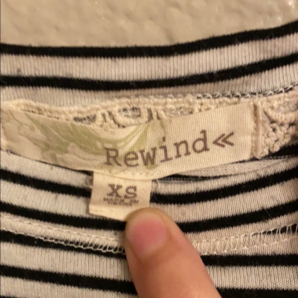 shirt - Picture 4 of 4